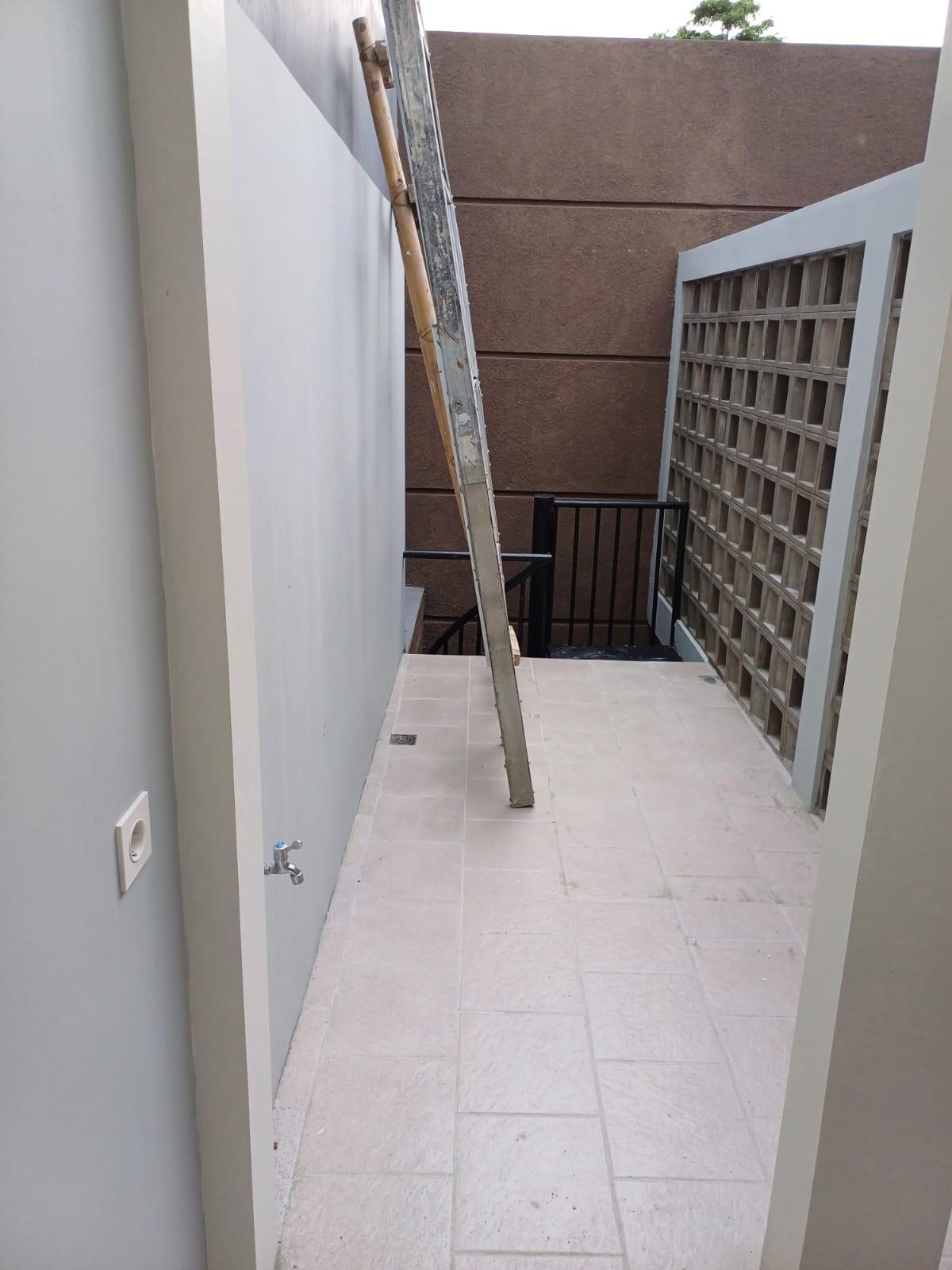 Dijual rumah di Titihan Bintaro Tangeran Selatan - Foto 4