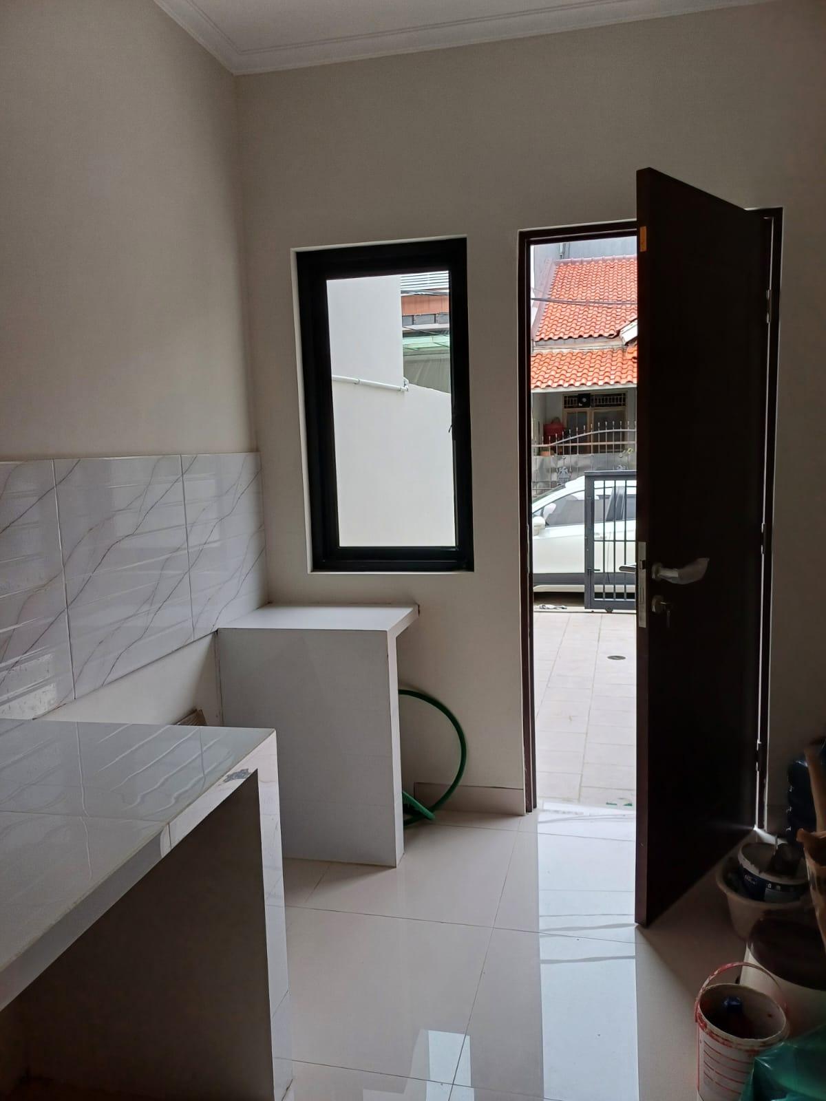 Dijual rumah di Titihan Bintaro Tangeran Selatan - Foto 12