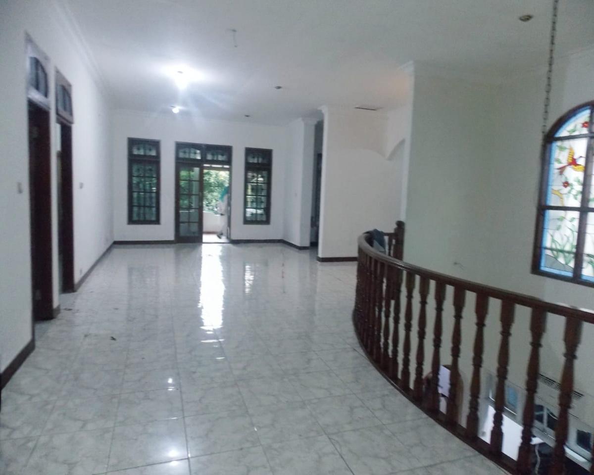 Disewakan rumah daerah Pasar Minggu Jakarta Selatan - Foto 2
