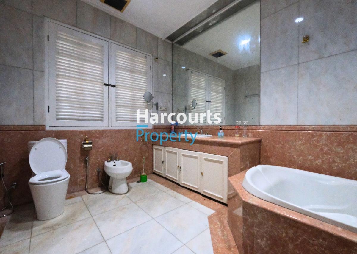 Dijual dan Disewakan Rumah Klasik dan Luas Posisi Hook Area Menteng - Foto 11