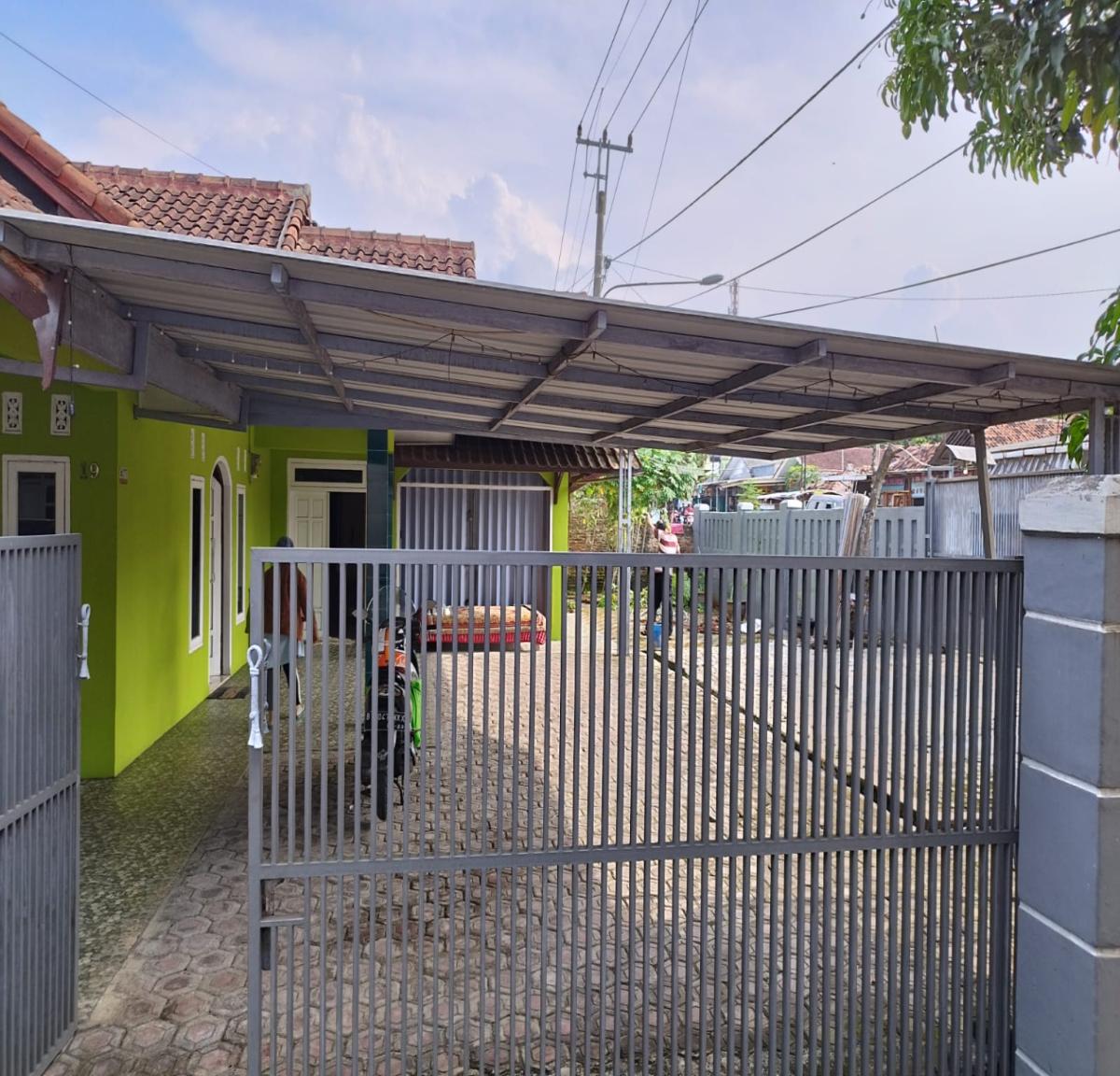 Rumah Cocok Untuk Usaha Dijual Di Pasir Mulya Majalaya Karawang