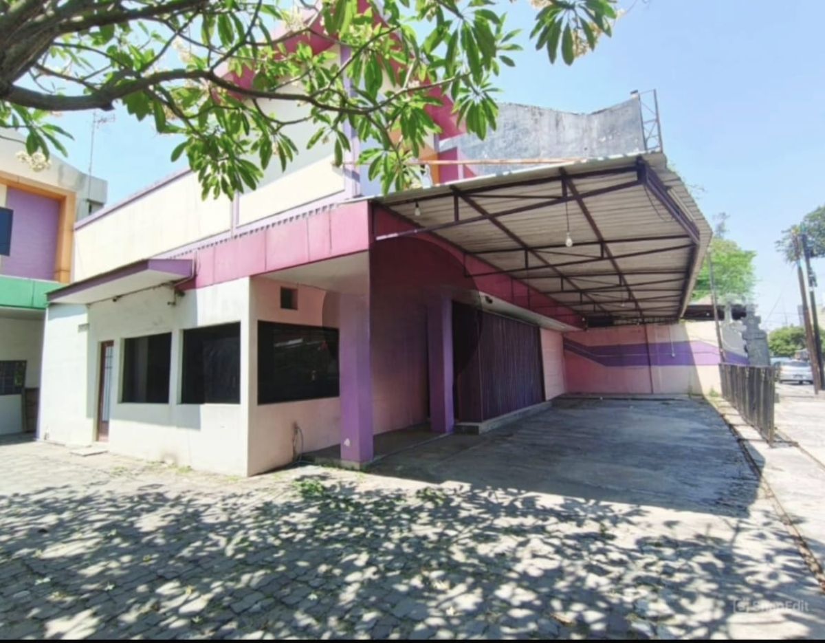 Disewakan Ruko di Pinggir Jalan Raya Banjarsari , Ditengah Kota Solo