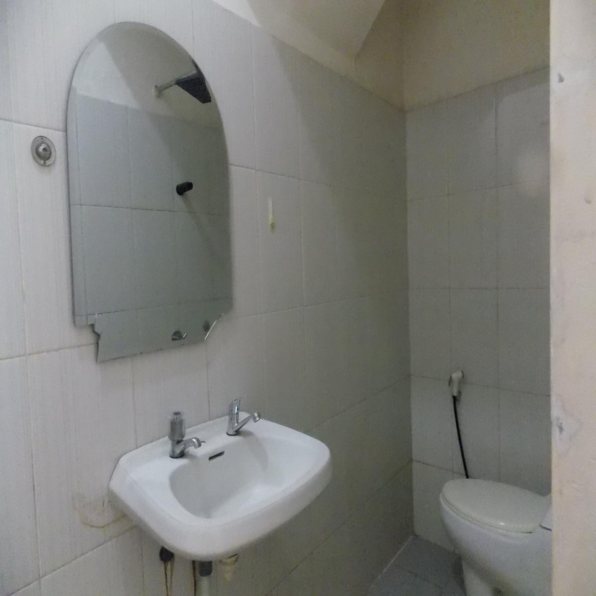 Disewakan rumah bisa untuk rumah atau kantor di Pancoran Jakarta Selatan