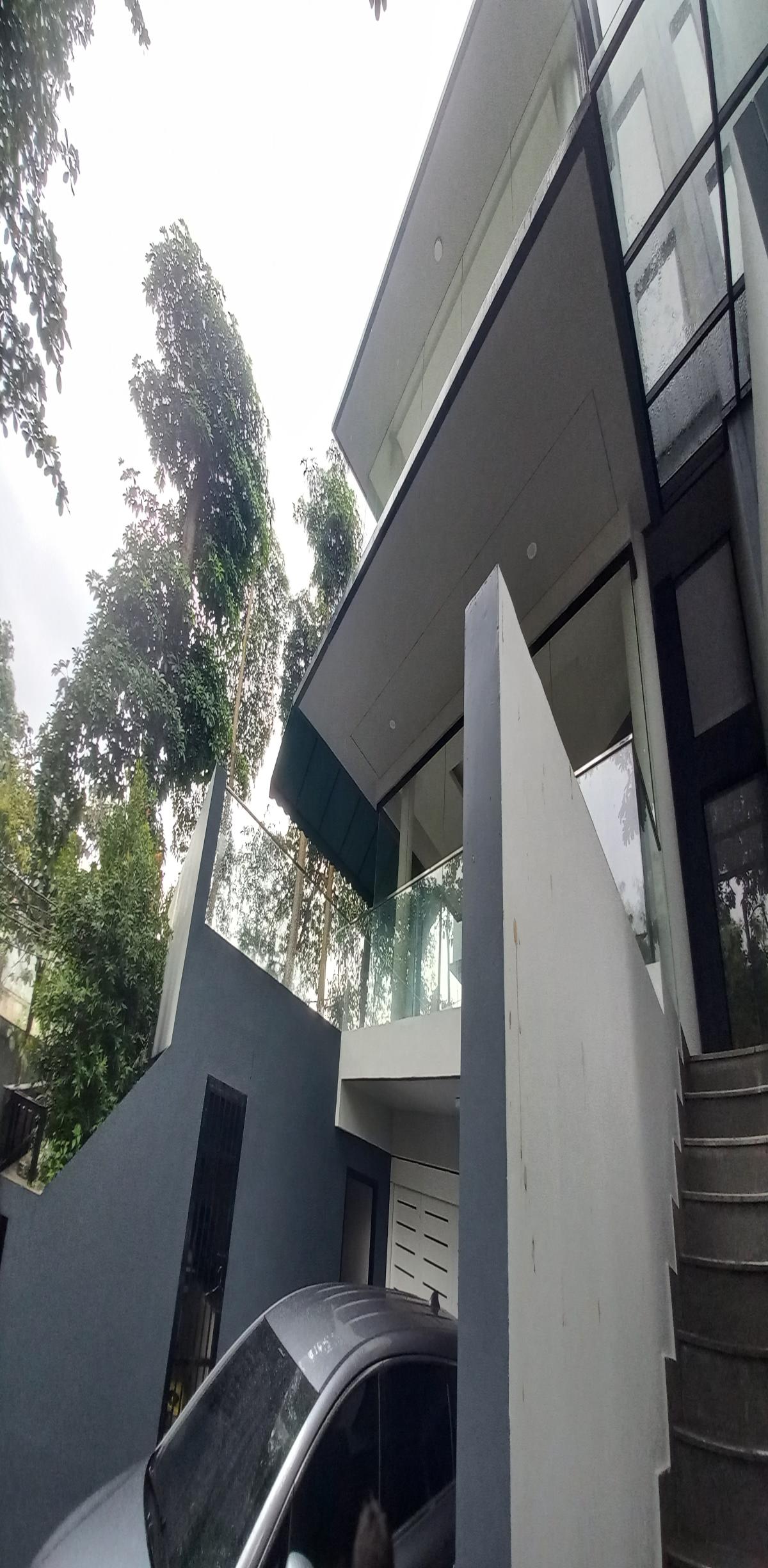 Dijual rumah mewah ada kolam renang di Kemang Jakarta Selatan - Foto 3