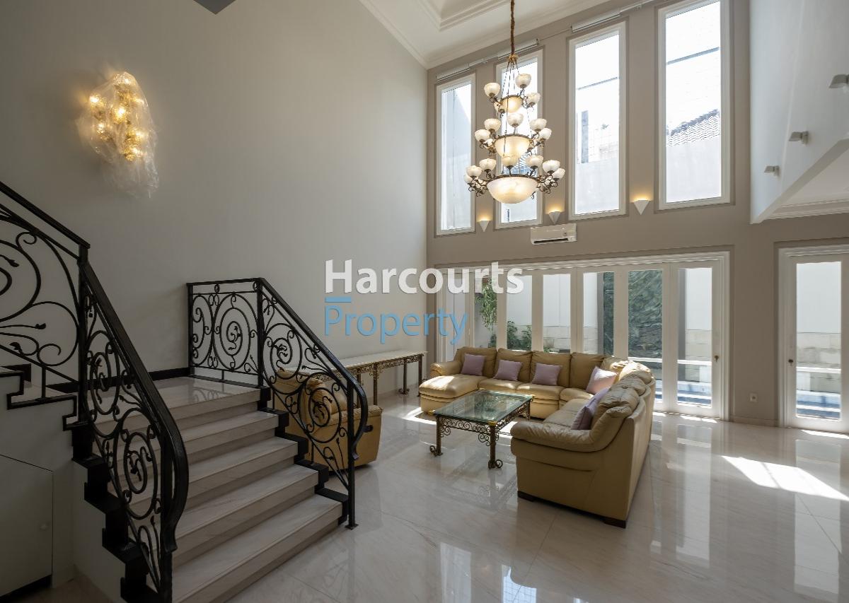 Rumah Bagus dan Modern Lingkungan Nyaman dan Tenang Di Alam Asri, Pondok Indah - Foto 3