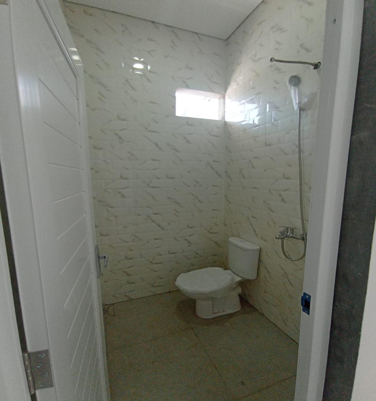 Dijual Rumah Cluster Bagus Baru Gress Strategis di Colomadu, Solo - Foto 5