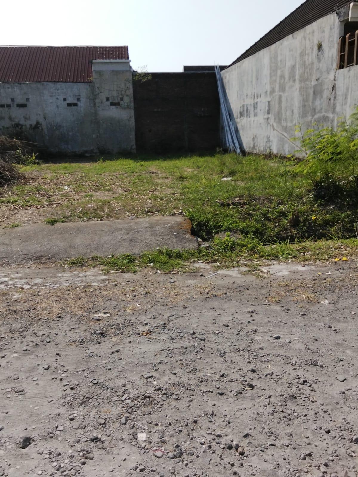 Dijual Tanah Kavling di Cluster Dekat Solo Baru di Gentan, Solo