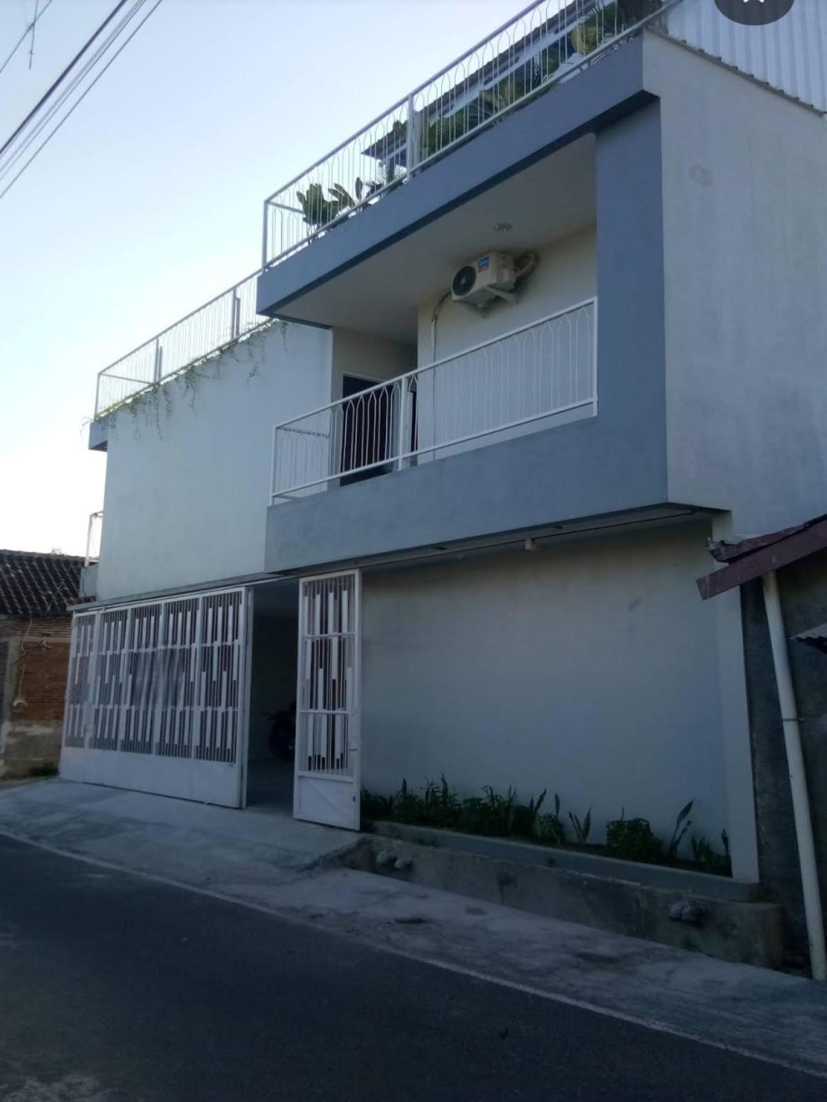 Dijual Kost Exclusive Aktif Dekat Kampus Uns Jebres Solo