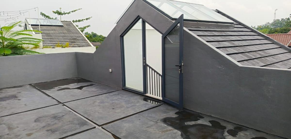 Brand New Modern Minimalis di Cluster Arkhipus, Tangerang Selatan - Foto 13