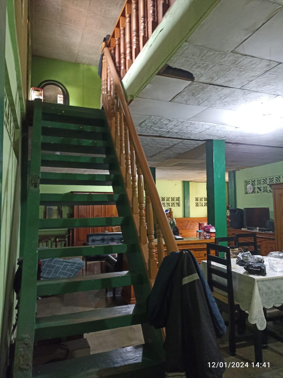 Disewakan Ruko Strategis 2 Lantai di Pinggir Jalan Utama Hasyim Ashari Tangerang Kota - Foto 9