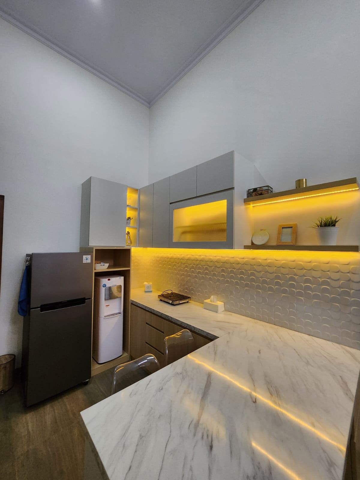 Disewakan Rumah Baru Minimalis Siap Pakai di Perumahan Cluster Dekat Solo Baru - Foto 4