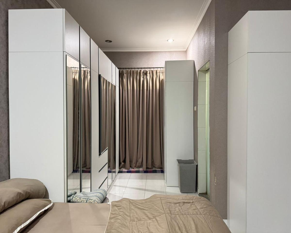 Dijual Rumah di Cluster Bellevue SF5 – Kota Wisata Cibubur | Siap Huni, Lokasi Strategis - Foto 7