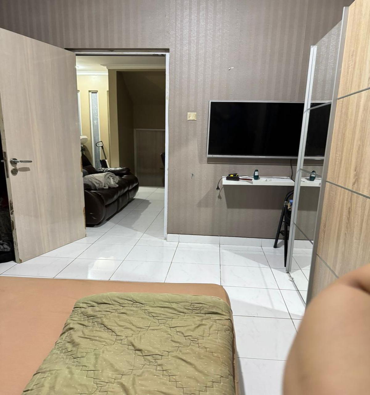 Dijual Rumah di Cluster Bellevue SF5 – Kota Wisata Cibubur | Siap Huni, Lokasi Strategis - Foto 13