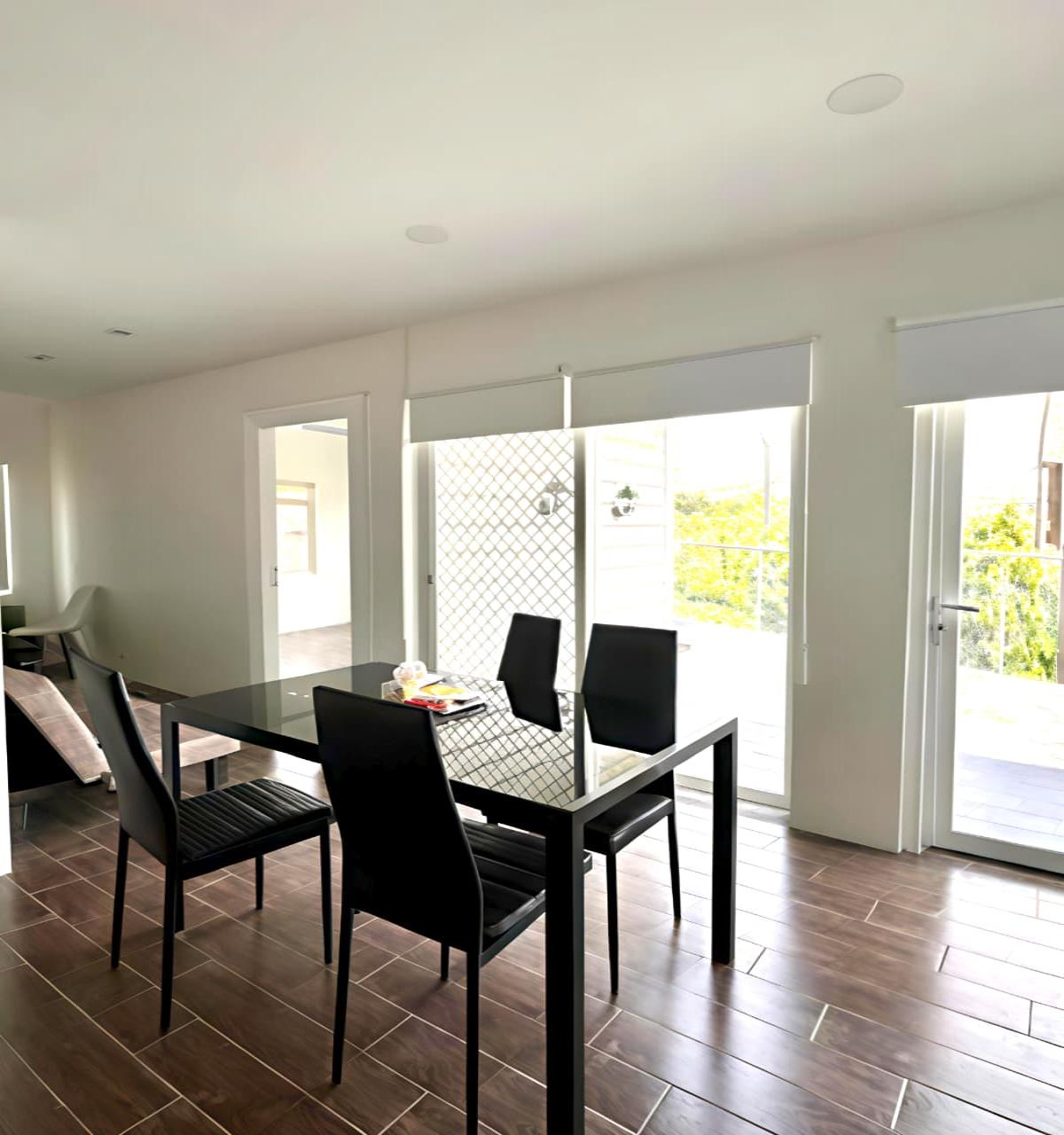 Dijual Rumah Bagus Style American Modern 2 Lantai ( Semi Furnish ), Lokasi di Banaran, Ngringo, Jaten, Karanganyar