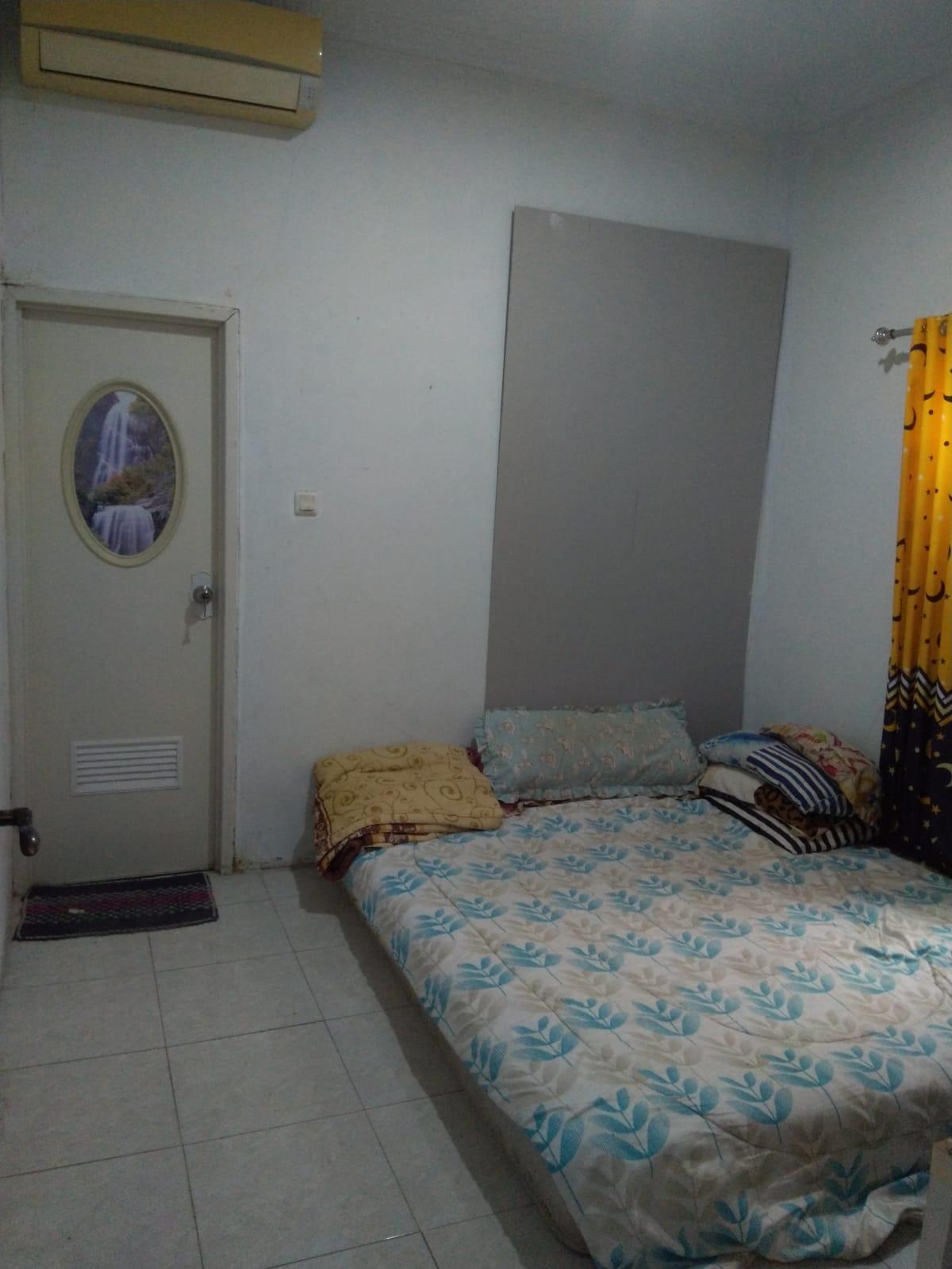 Rumah Minimalis Satu Setengah Lantai di Duta Bintaro Cluster Tampak Siring - Foto 12