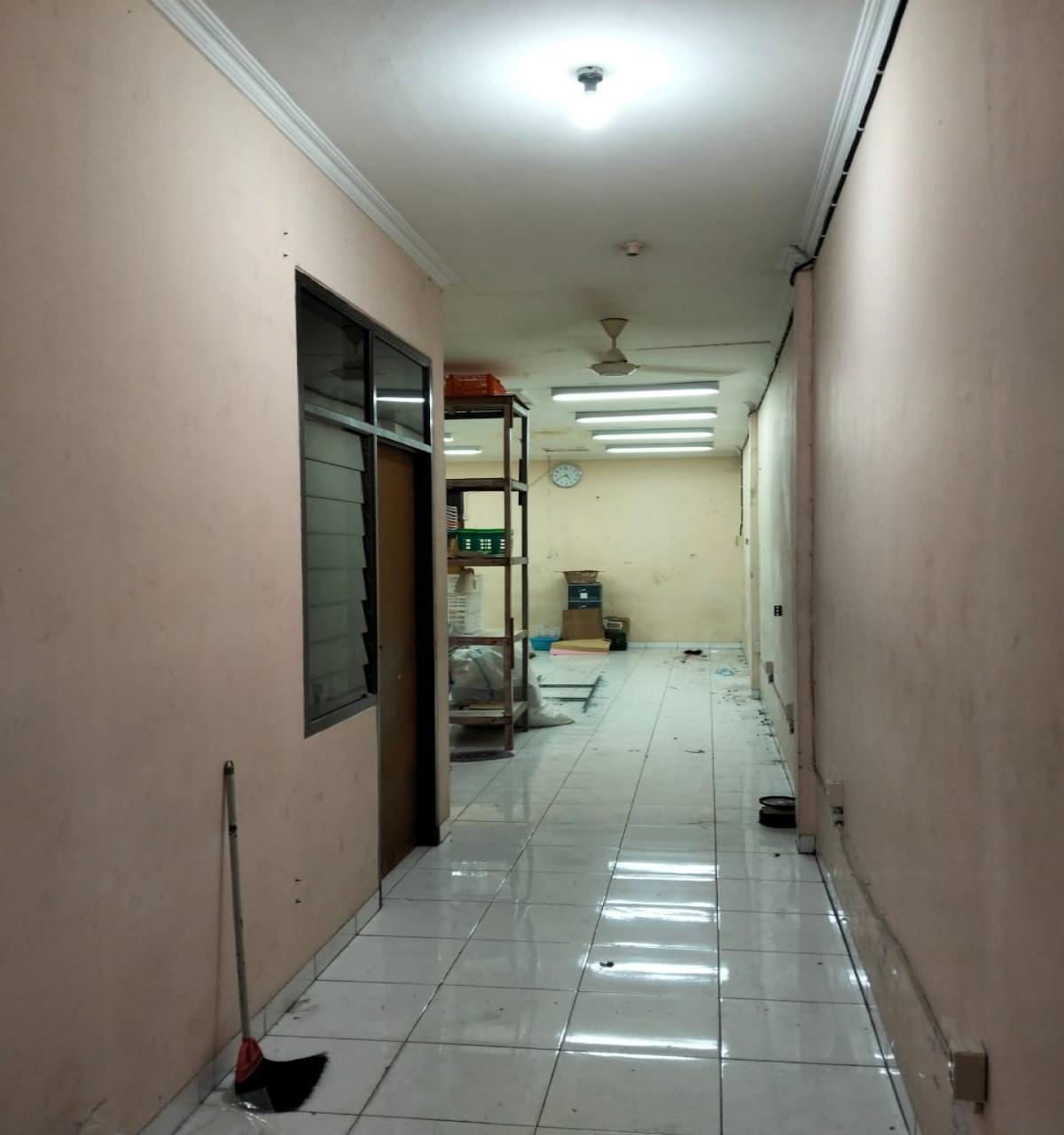 Ruko Murah Tempat Strategis Semarang Timur Supriyadi - Foto 10