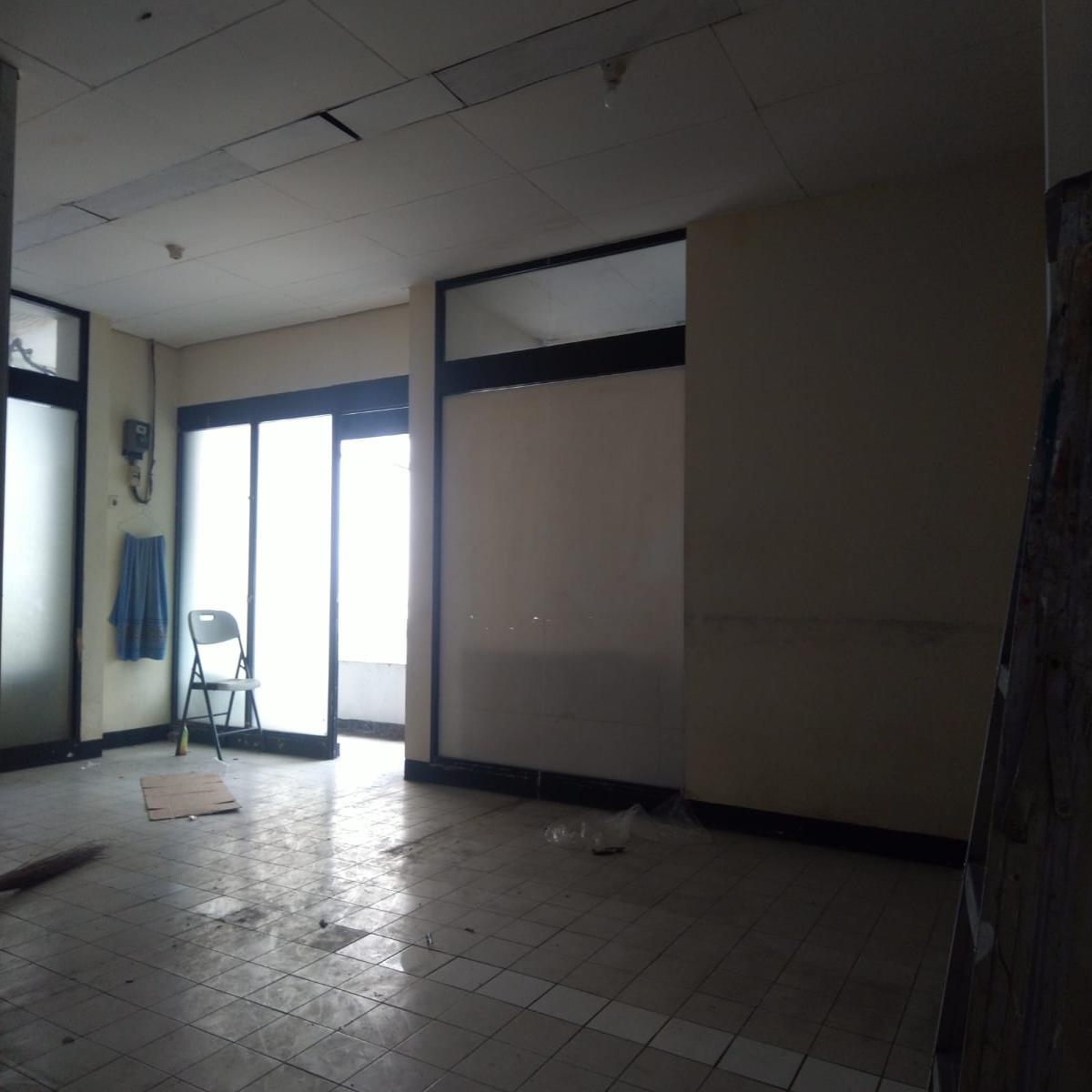 Dijual Cepat Ruko 2 Lantai Depan RS Pondok Indah Jakarta Selatan - Foto 5