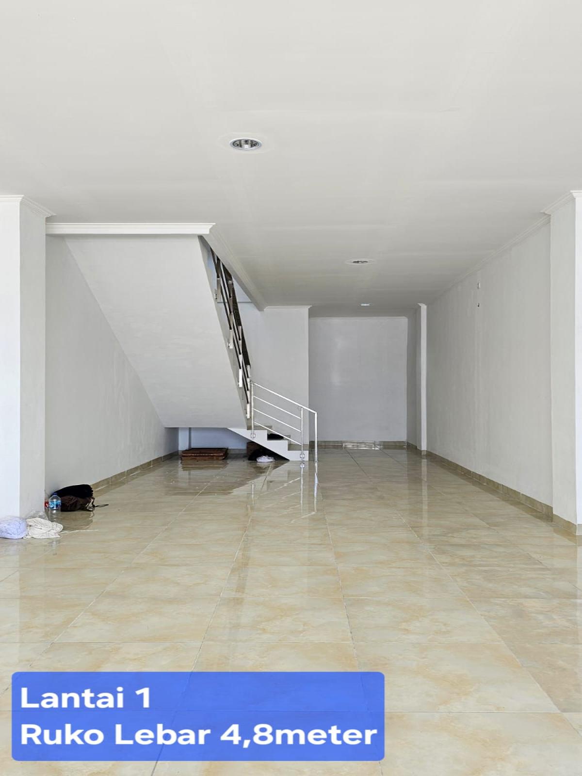Disewakan ruko 3,5 lantai di jl Pahlawan Rempoa Bintaro Jaksel - Foto 5