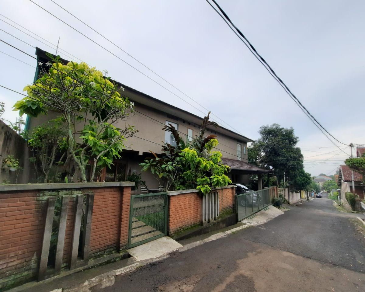 Rumah Cigadung Bandung - Foto 2