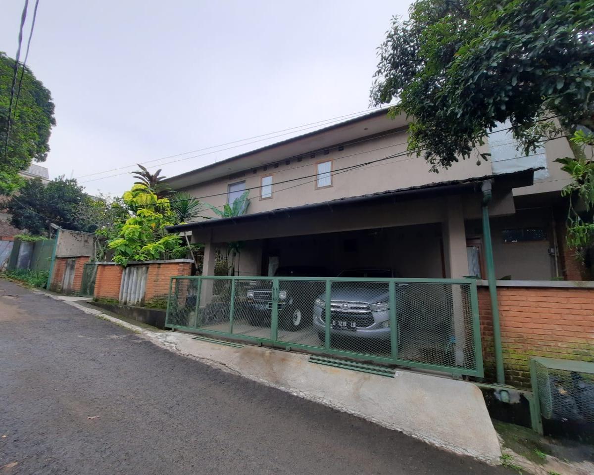 Rumah Cigadung Bandung - Foto 10