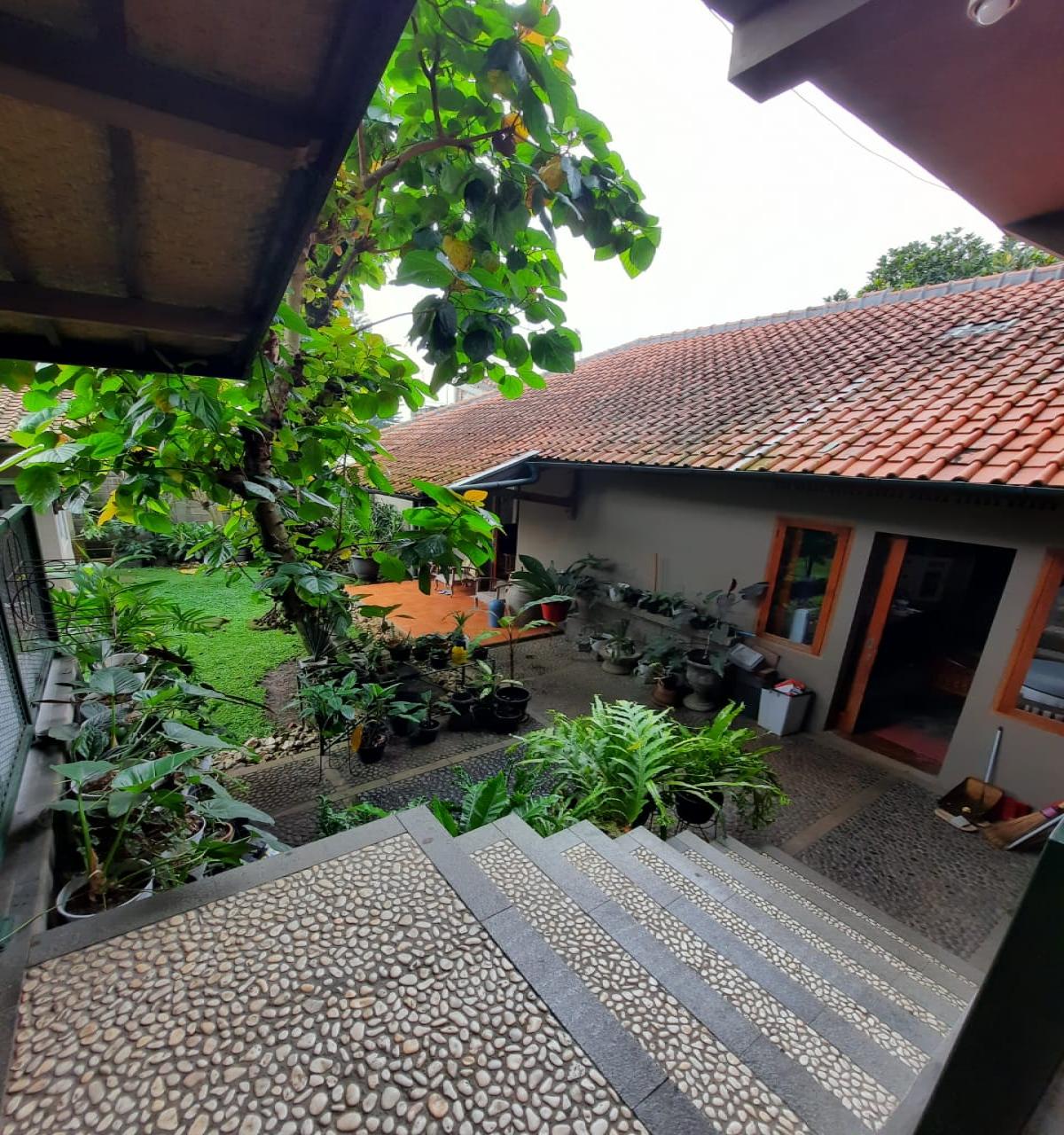 Rumah Cigadung Bandung - Foto 12