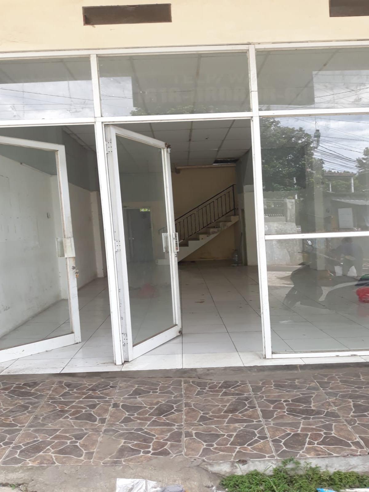 Dijual Ruko Pinggir Jalan Raya Cimahpar – Lokasi Usaha Super Strategis - Foto 4