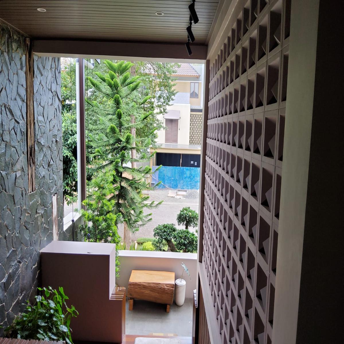 Dijual Rumah Siap huni di Cluster Heliconia De Park BSD City - Foto 4