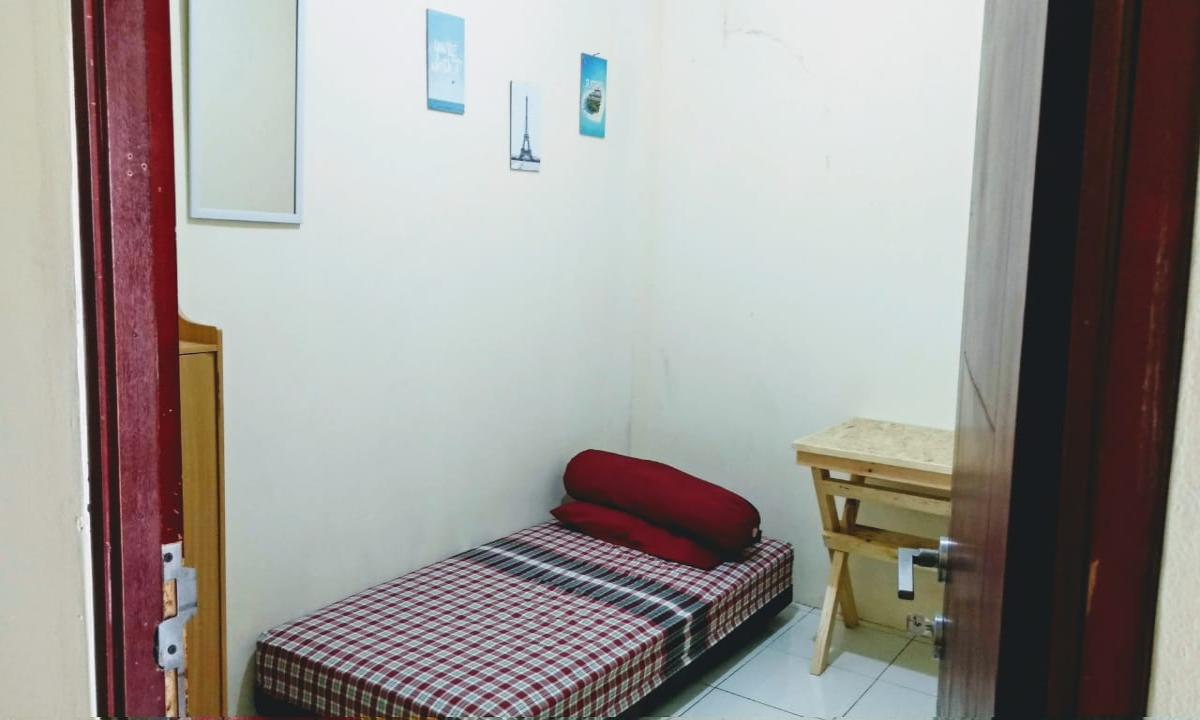 Dijual Rumah Kos-kos an di Kelapa Molek Jakarta Utara - Foto 2