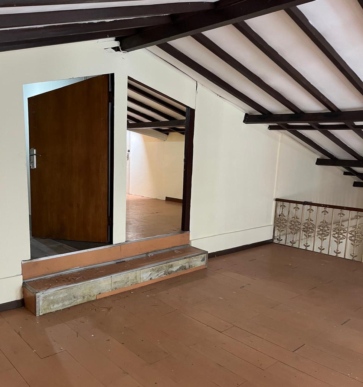 Jual Rumah 2 lantai di Tawakal Tomang Jakarta Barat EF - Foto 5