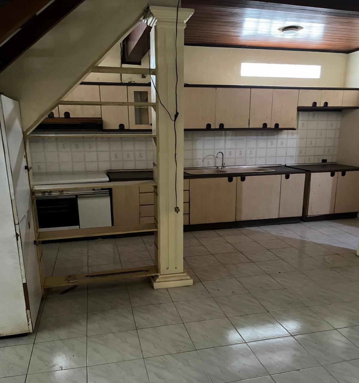 Jual Rumah 2 lantai di Tawakal Tomang Jakarta Barat EF - Foto 9