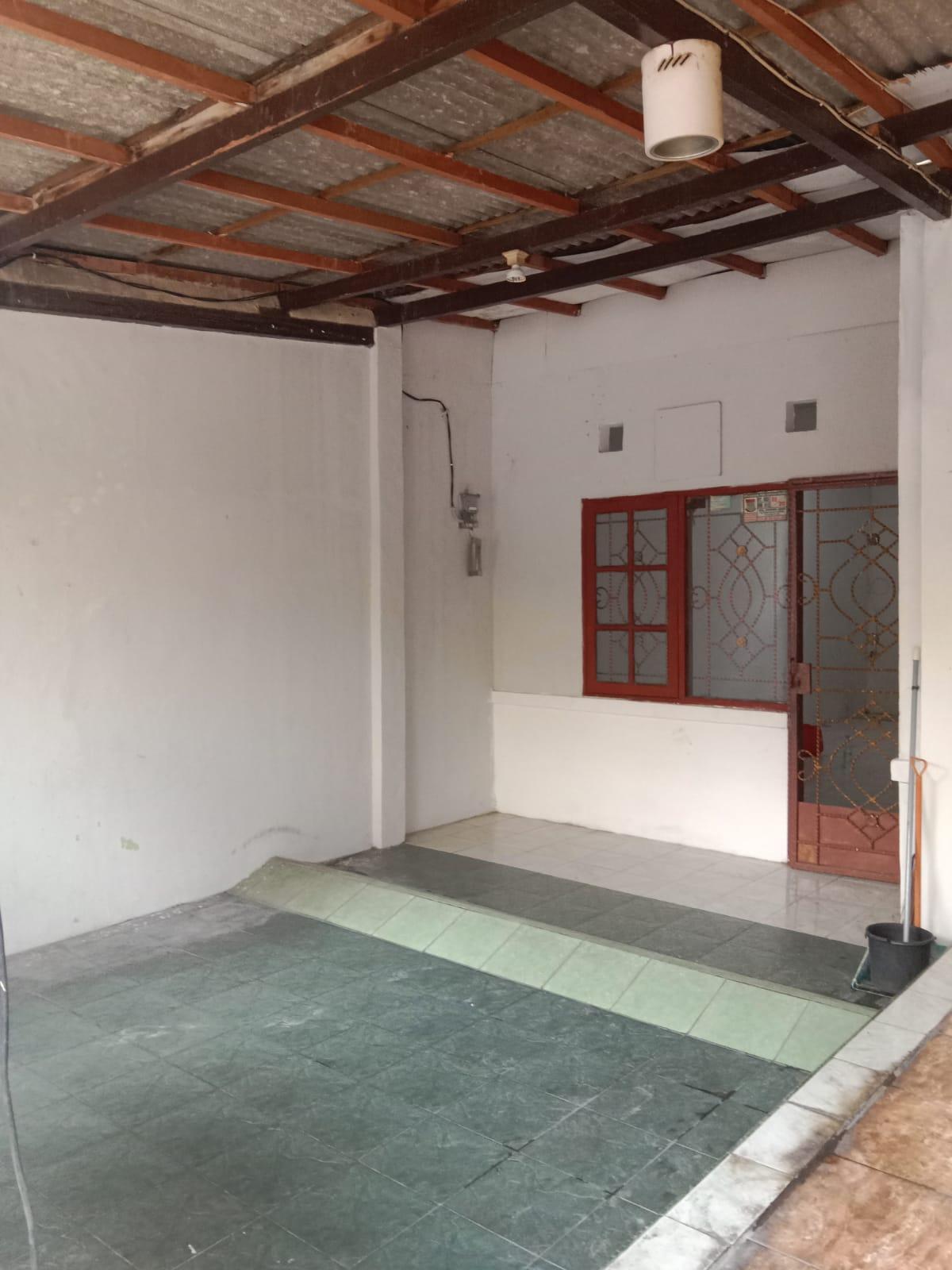 Dijual rumah di Puri Bintaro Hijau Tangerang Selatan