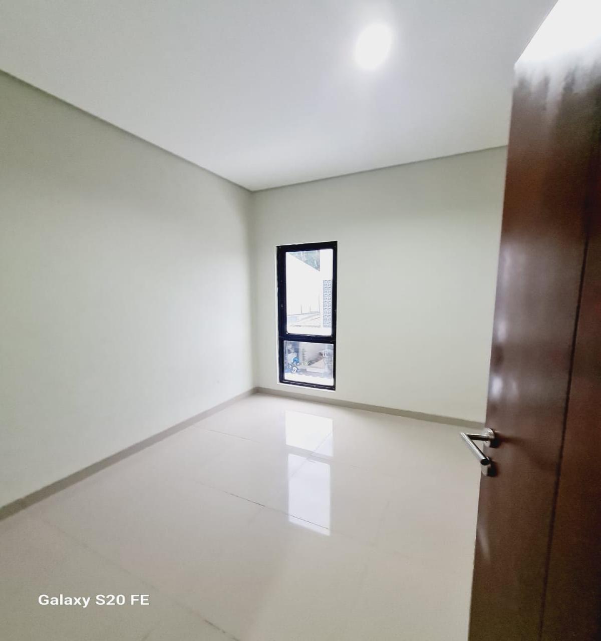 Dijual rumah minimalis di Serua Ciputat Tangerang Selatan - Foto 7