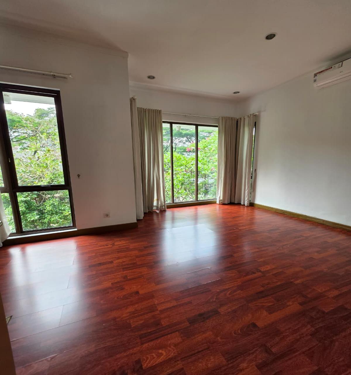 Disewakan rumah di Bintaro Jaya Tangerang Selatan - Foto 5