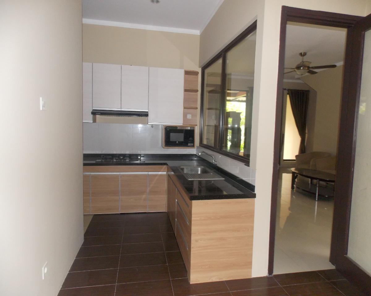 Rumah 2 lantai dapet AC di Discovery Bintaro Jaya Tangerang Selatan - Foto 6