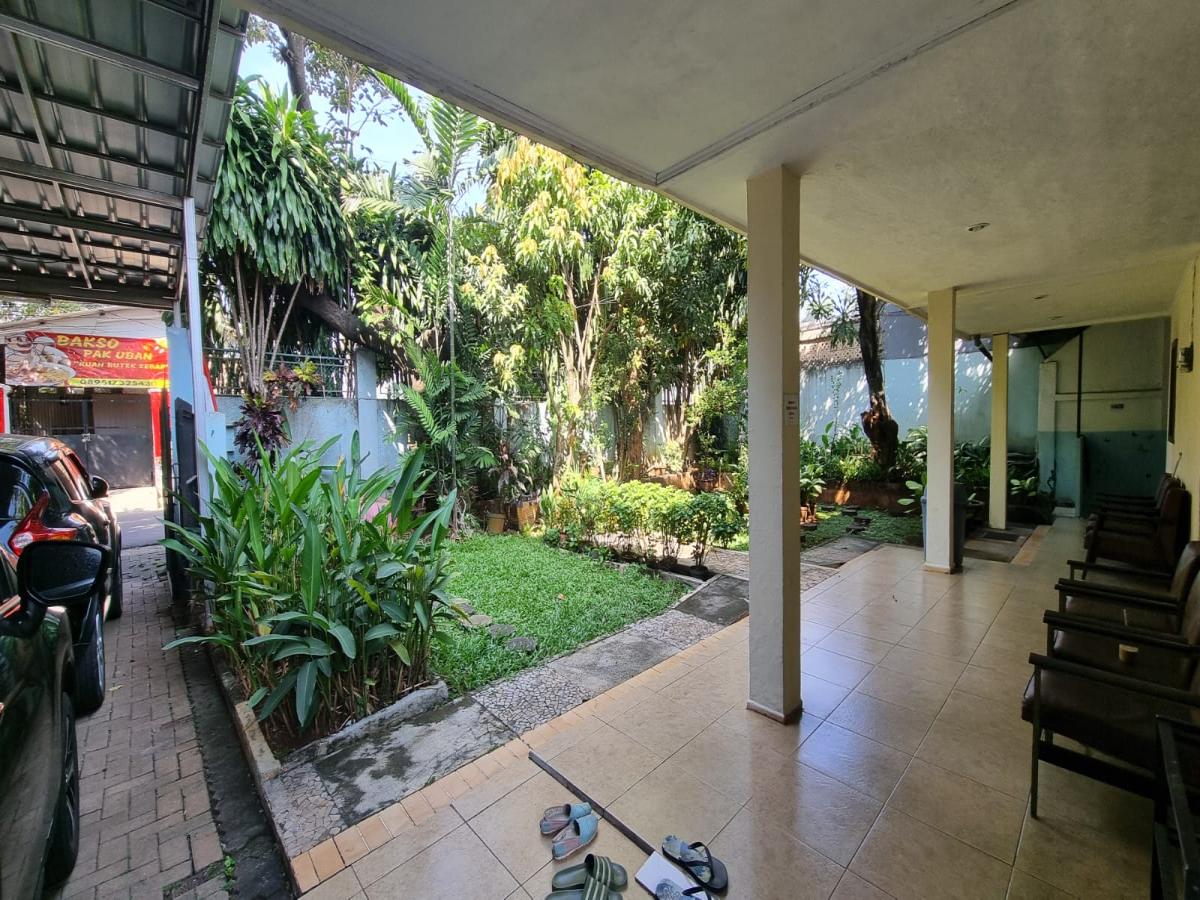 Dijual rumah daerah Gaharu Cilandak Barat Jakarta Selatan