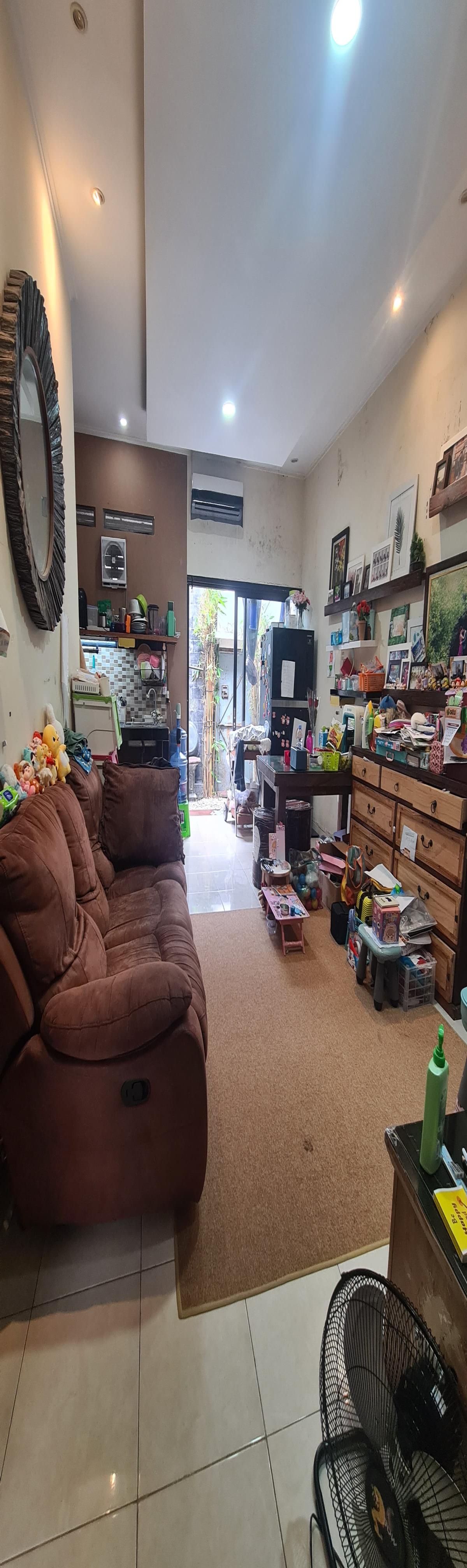 Dijual Rumah Bagus Strategis Siap Pakai (habis renov), di Nusukan Banjarsari Solo - Foto 2