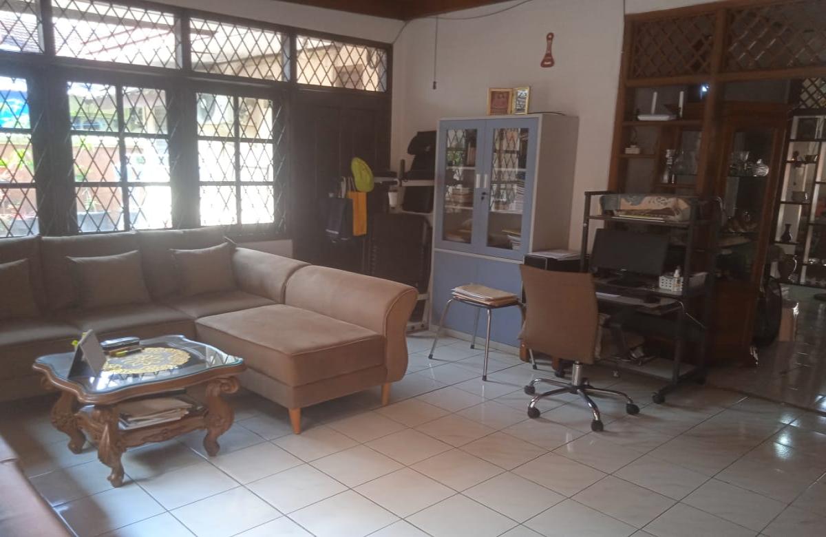 Dijual Rumah Luas 672 m² di Kebayoran Lama, Pondok Pinang - Foto 8