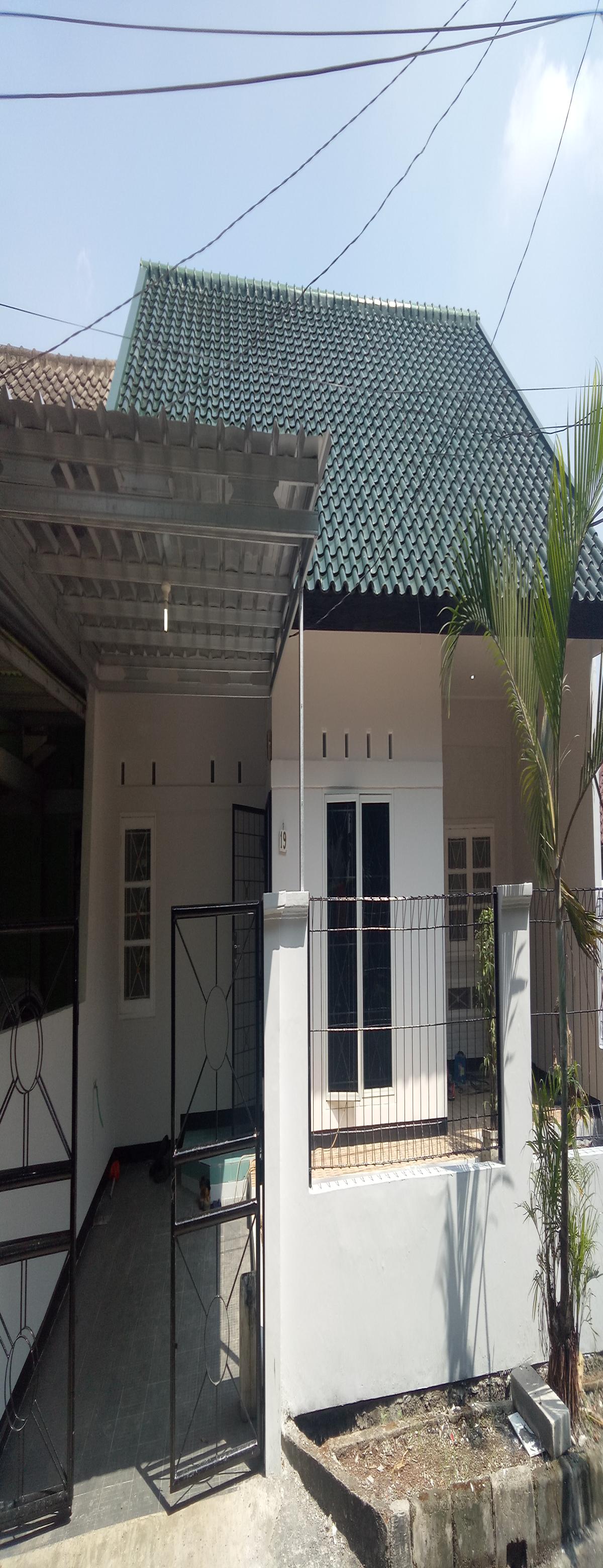 Rumah Asri Depan Taman Lingkungan - Foto 2