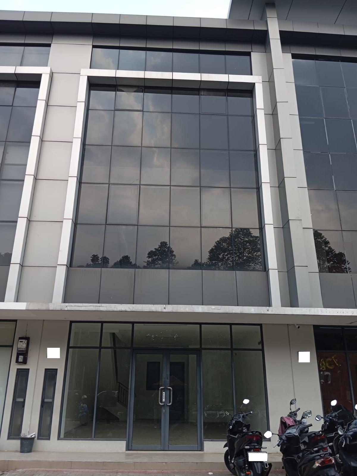 Dijual Cepat! Ruko Baru 3 Lantai di Uville Avenue Bintaro