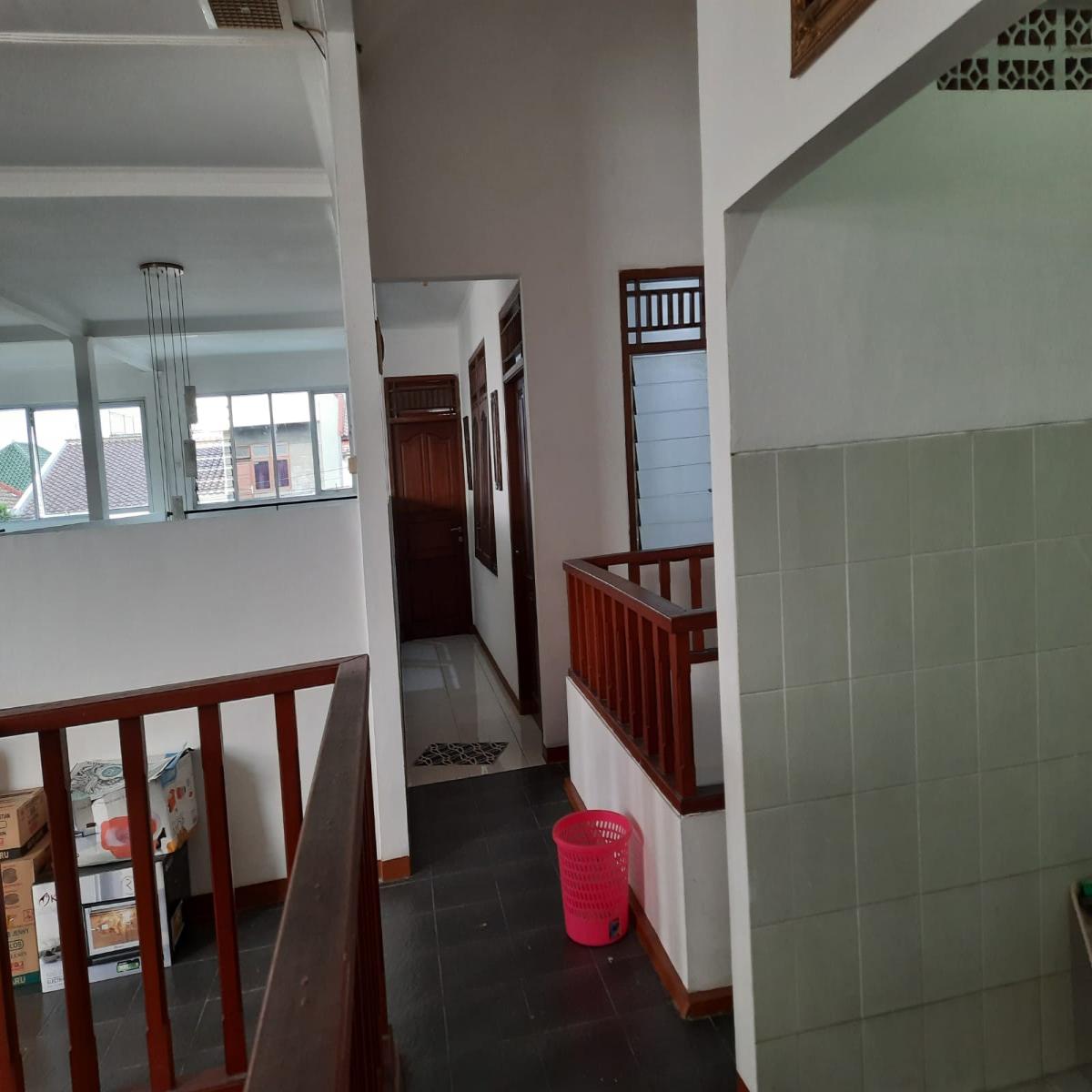 Rumah Minimalis Modern Dalam Cluster - Foto 11