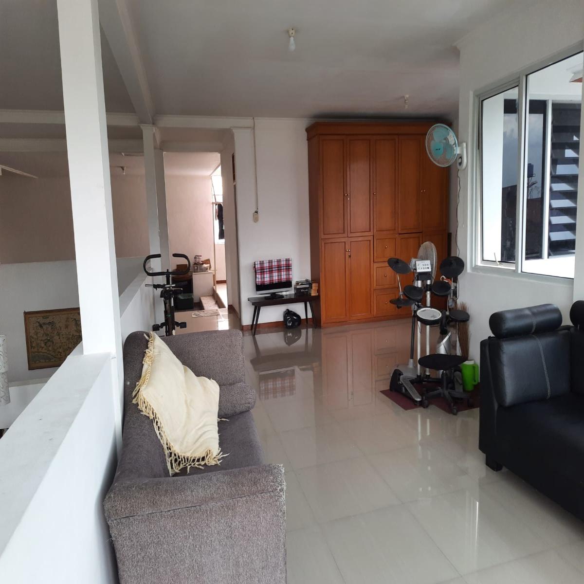 Rumah Minimalis Modern Dalam Cluster - Foto 12