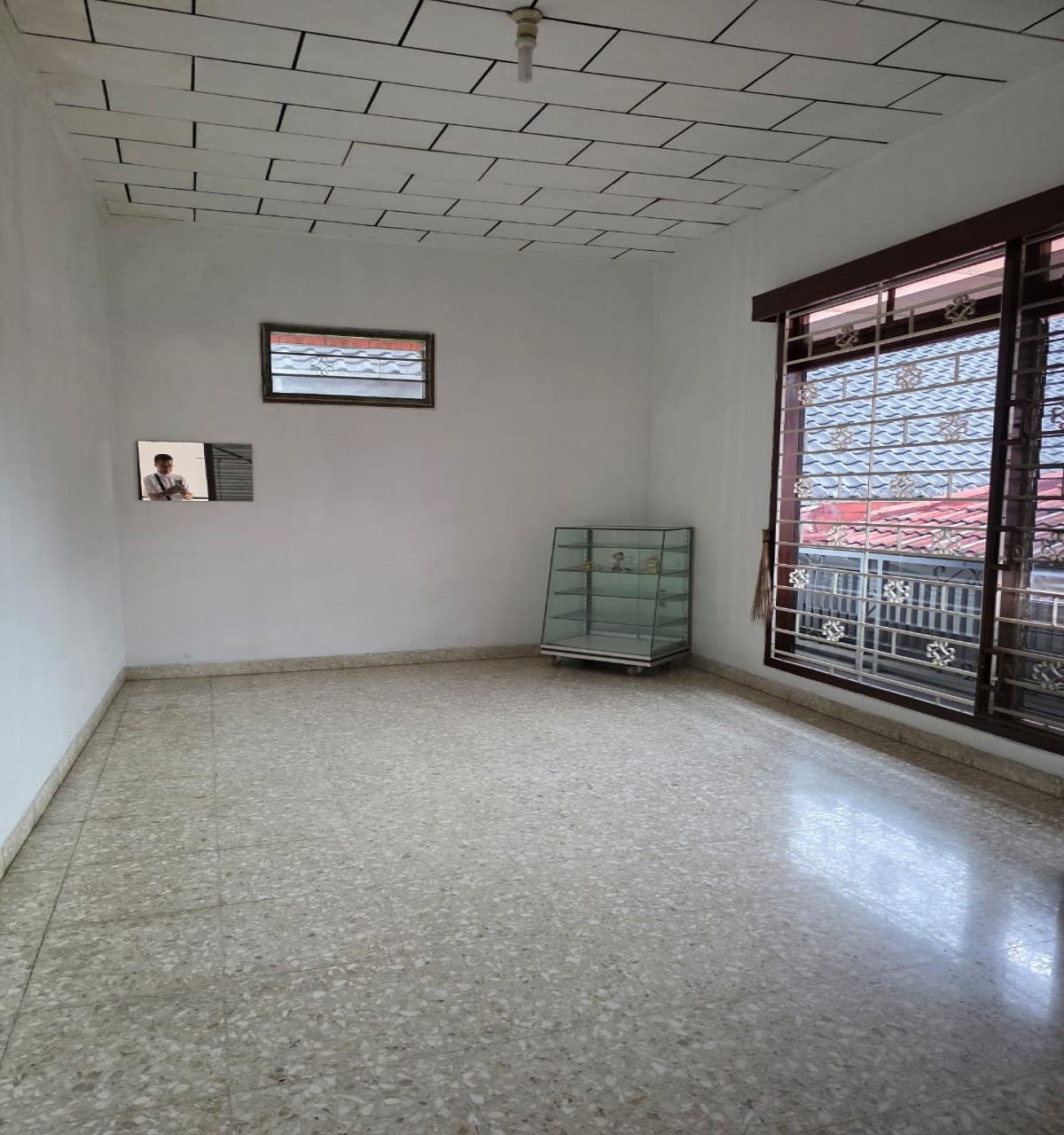 Dijual Rumah Nyaman di Pusat Kota Bogor, Dekat Istana - Pabaton Kota Bogor - Foto 5