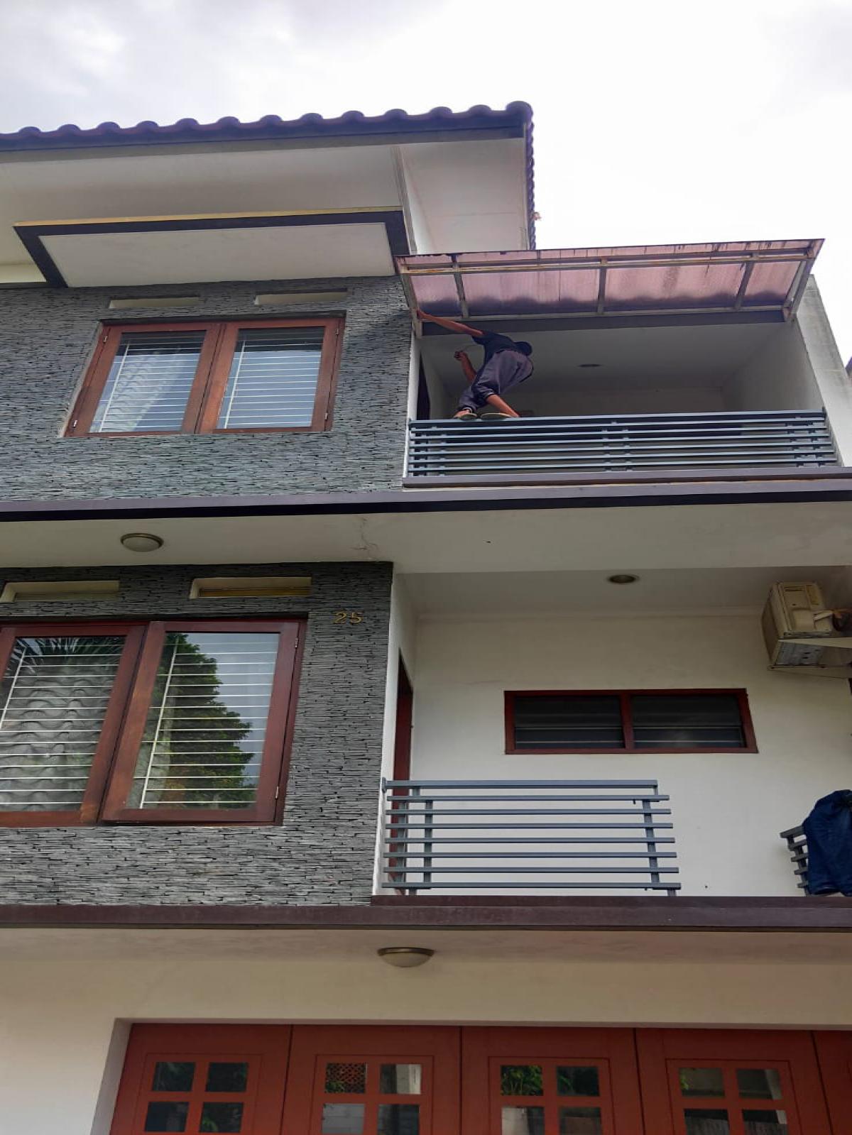 Dijual Rumah di Jalan Rengganis Villa Duta Baranangsiang Kota Bogor Timur - Foto 2