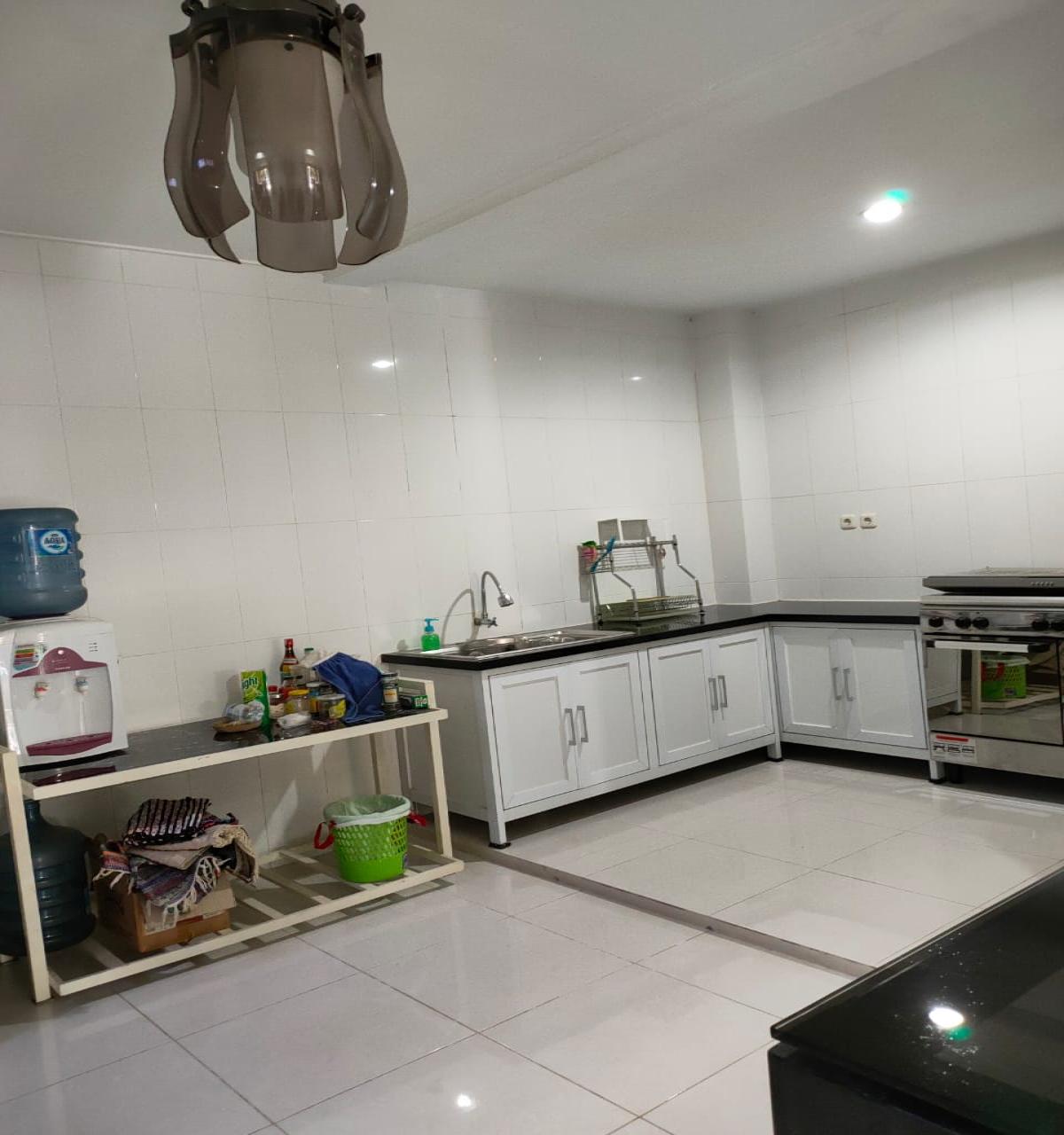 Rumah Dua Lantai Minimalis Modern Dalam Cluster - Foto 5