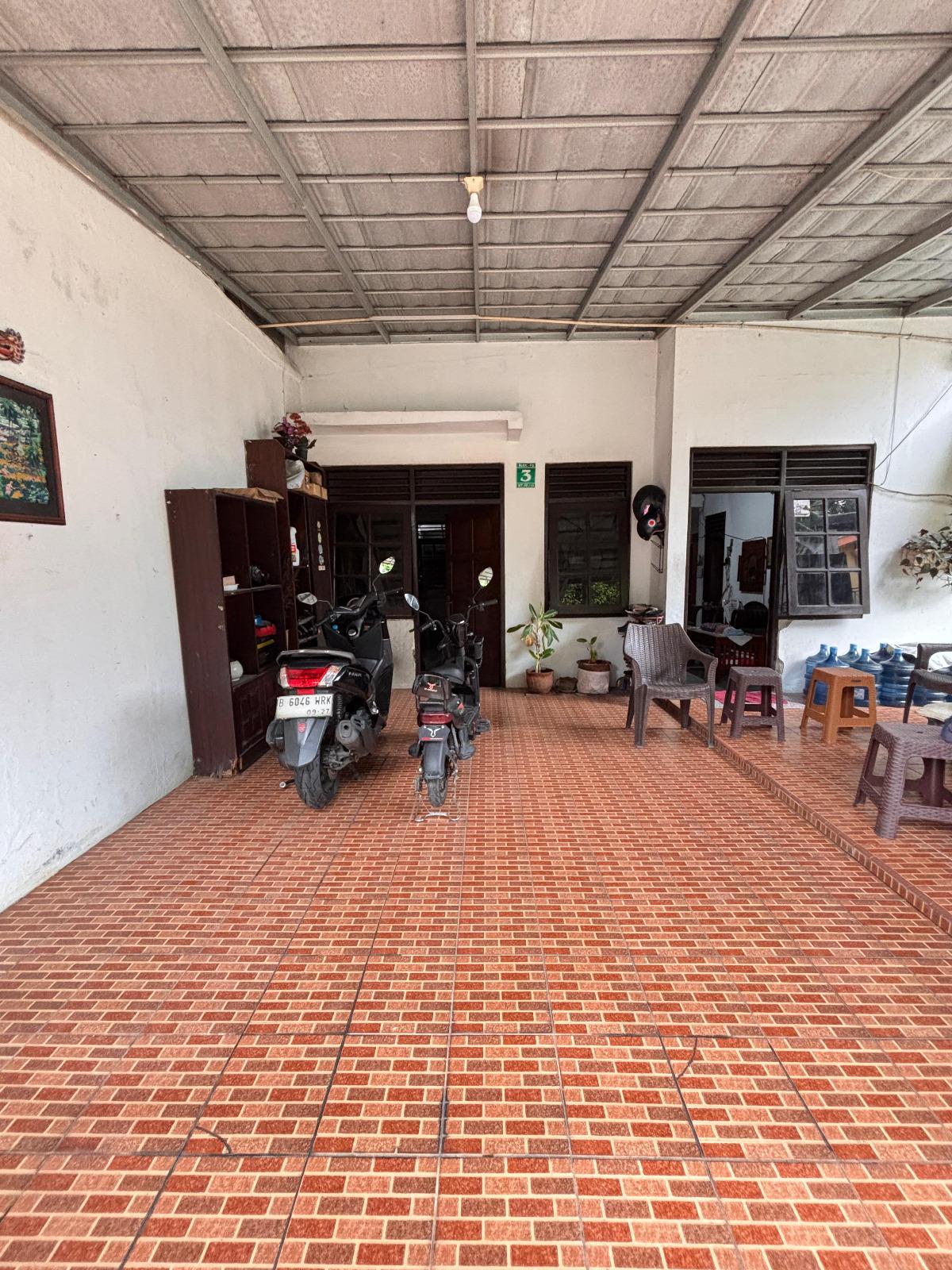 Rumah Hook Depan Taman Dijual – Bukit Pamulang Indah - Foto 2