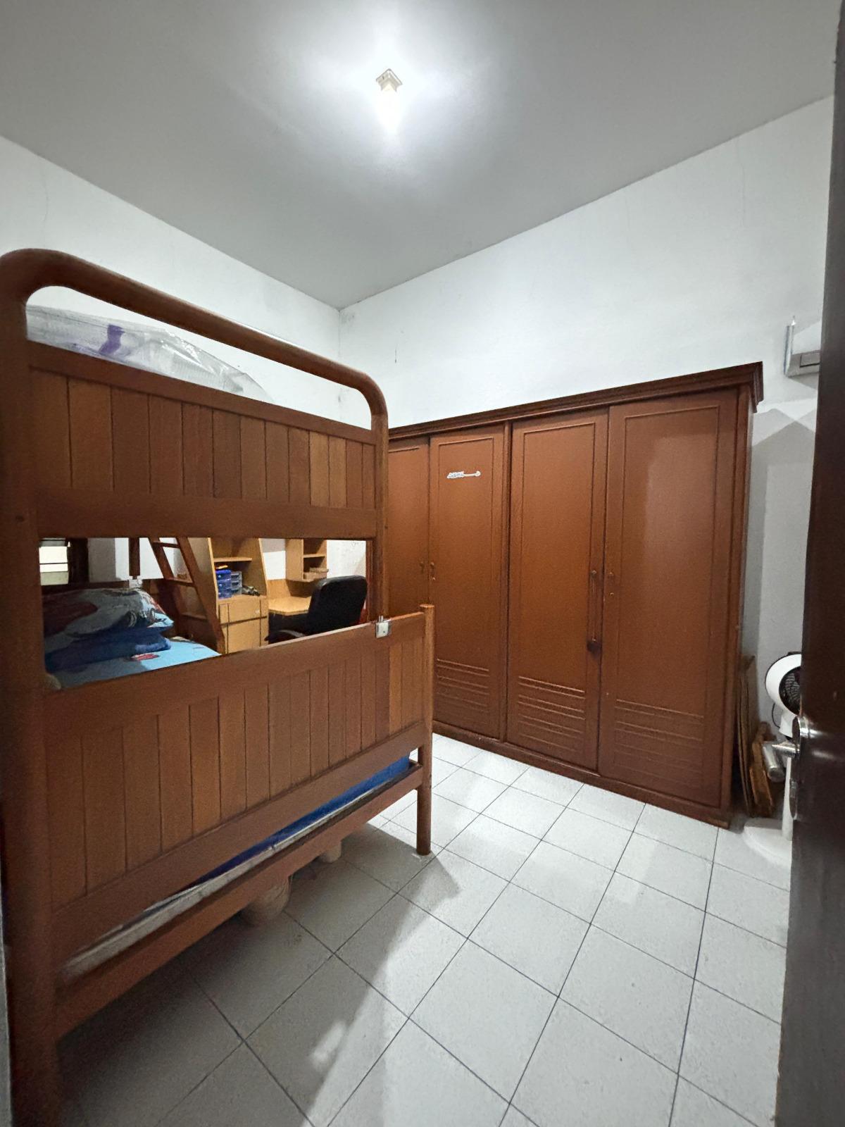 Rumah Hook Depan Taman Dijual – Bukit Pamulang Indah - Foto 9