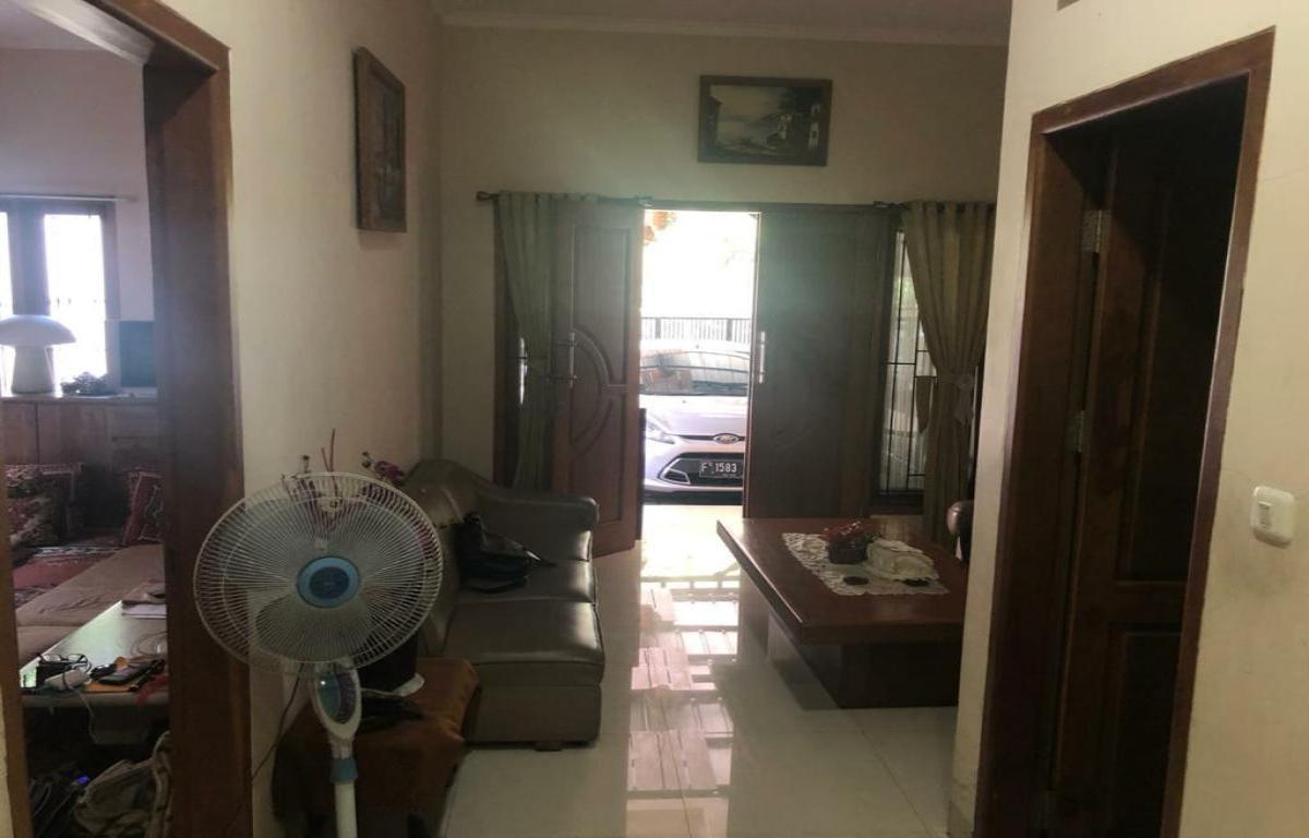 Rumah Kantor Dua Lantai Jalan Merdeka Ciwaringin Bogor Tengah - Foto 5