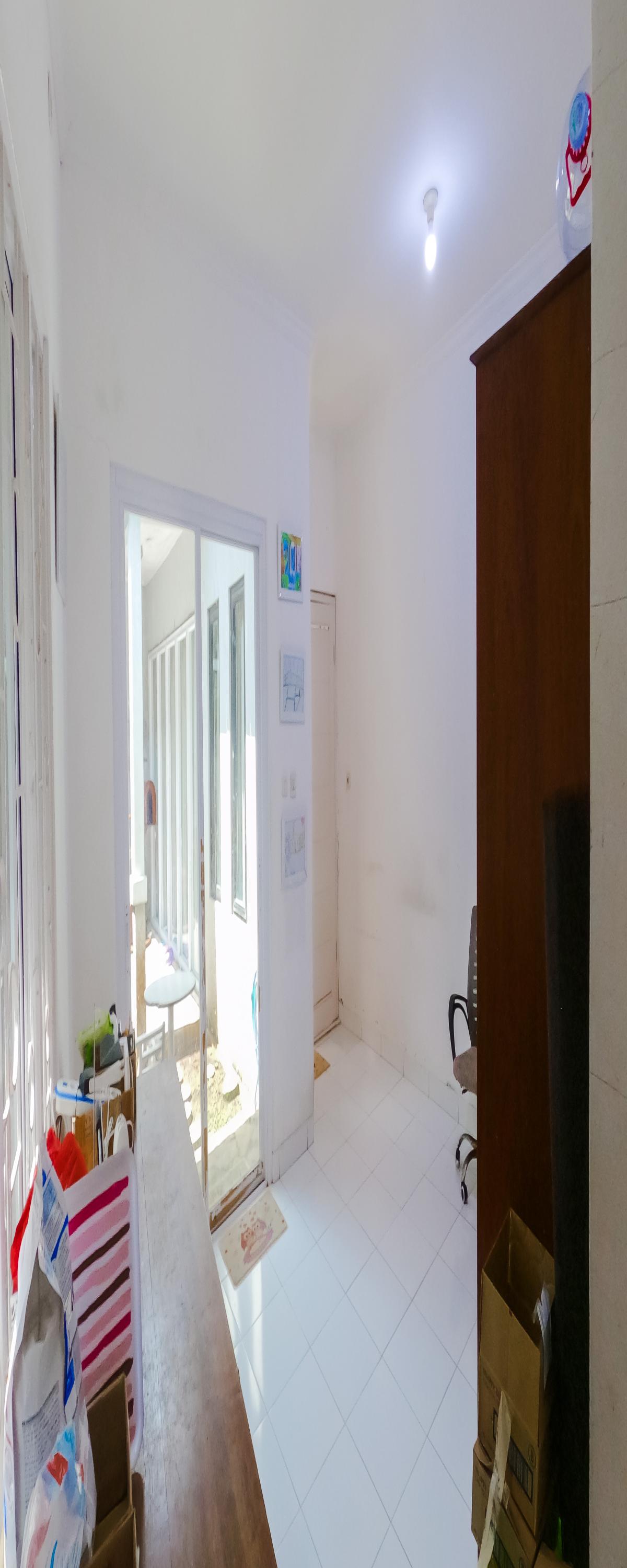 Rumah Hoek Luas 207m² Dijual Murah di Graha Raya Cluster Venice - Foto 12