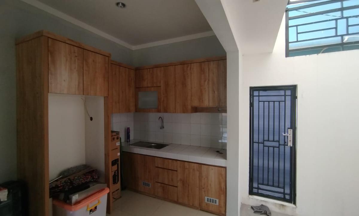 Dijual Rumah Hoek Minimalis di Bintaro, Tangerang Selatan - Foto 3