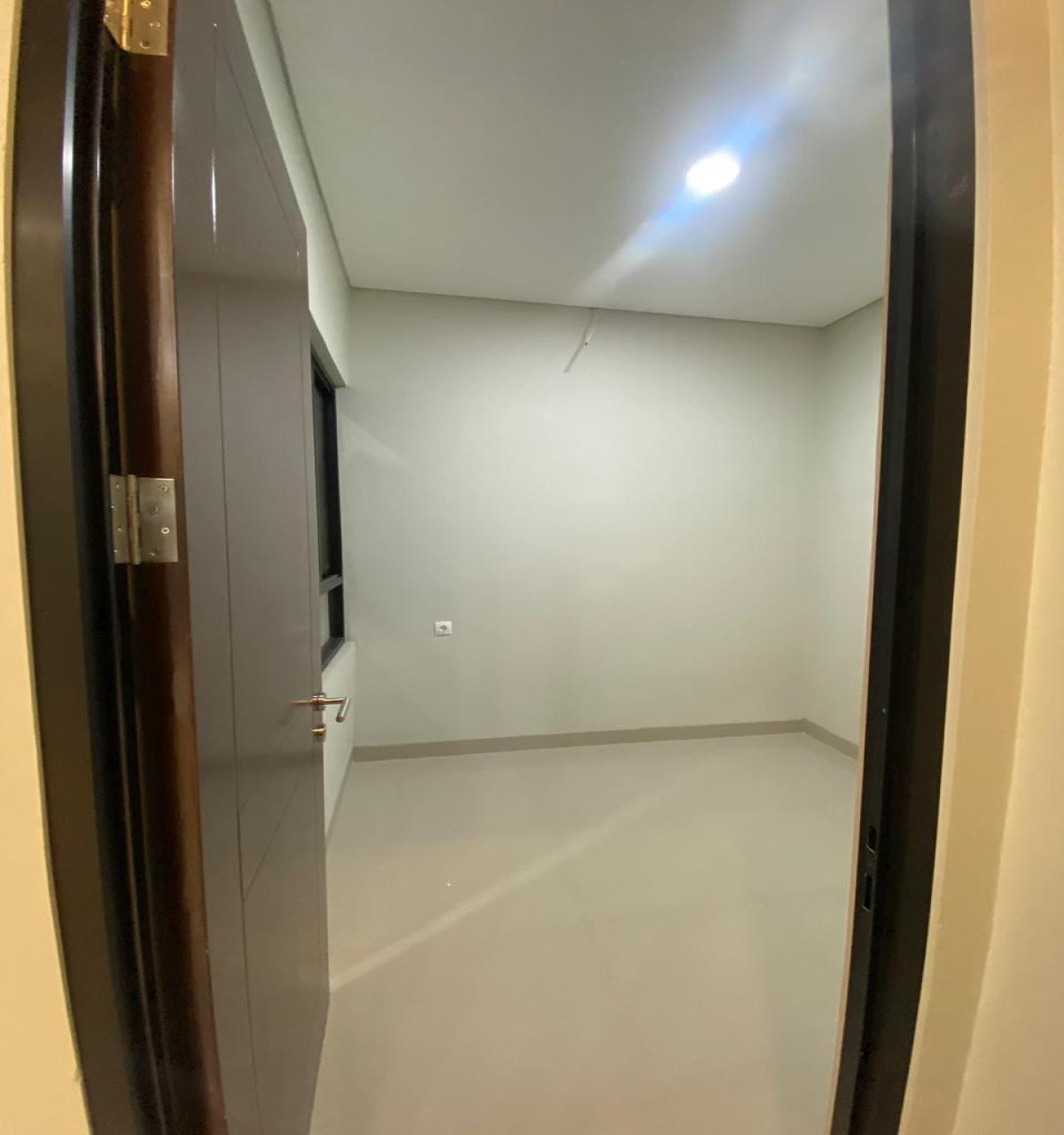 Rumah dengan Design Kekinian di Puri Bintaro Hijau, Tangerang Selatan - Foto 9